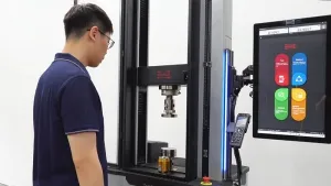 Máquina de ensayo universal electromecánica - Mitigación de colisiones