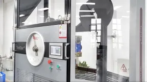 Máquina de ensayo de impacto Charpy 150J-450J