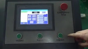 Máquina de ensayo de impacto de caída de peso de 300J para plásticos