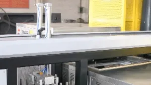 Máquina de ensayo de impacto de caída de 80kJ para metales (con alimentación y refrigeración automáticas)