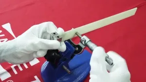 Ensayo de tenacidad a la fractura interlaminar según ASTM D5528