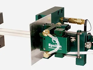 Máquina de ensayo de fatiga y electrodinámica